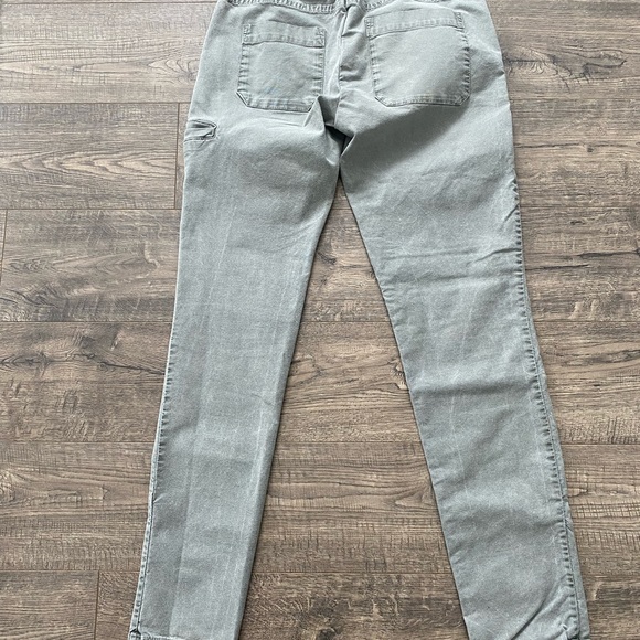 Standard James Perse Khakis - Picture 4 of 6